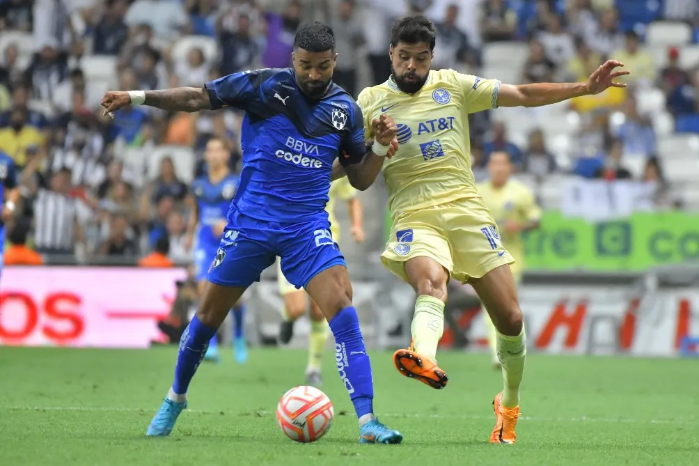 IMAGO7 Néstor Araujo en juego ante Rayados