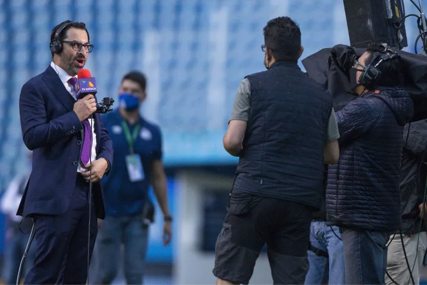 MEXSPORT Álvaro López Sordo en la transmisión de un partido