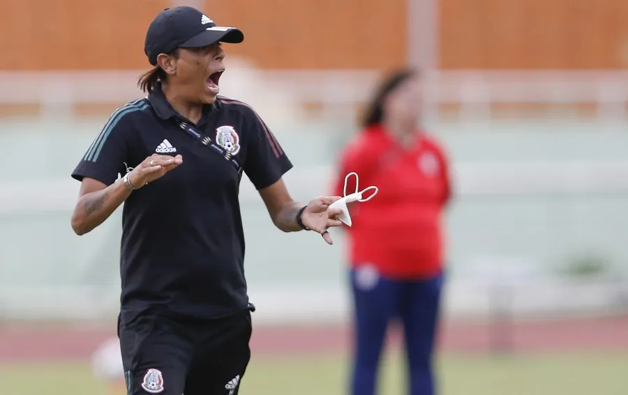 MEXSPORT Maribel Domínguez dirigiendo a la Sub 20