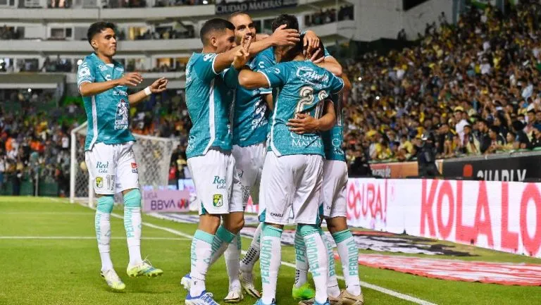 IMAGO7 La escuadra Esmeralda en festejo de gol