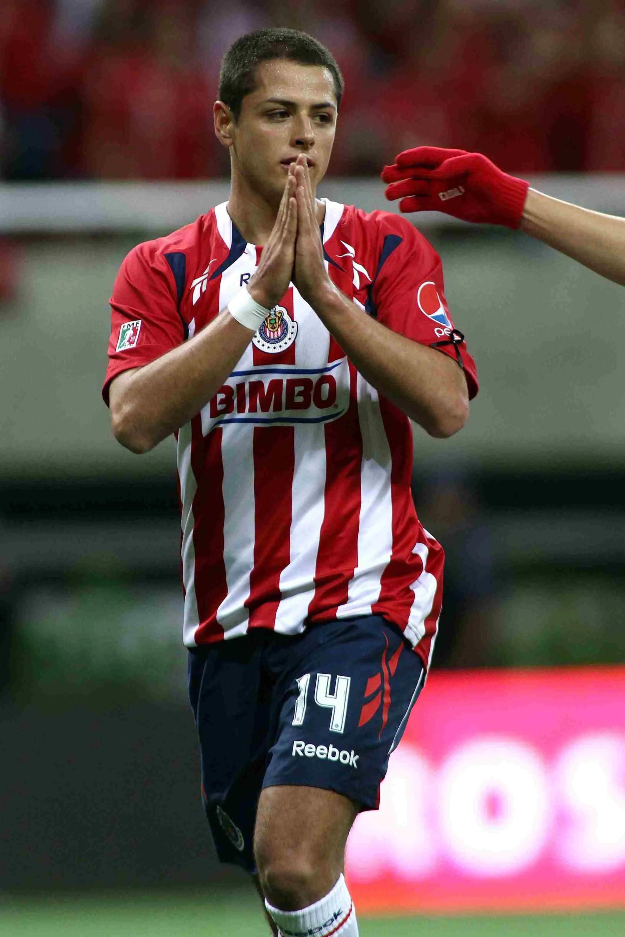 MEXSPORT Chicharito en su tiempo con Chivas