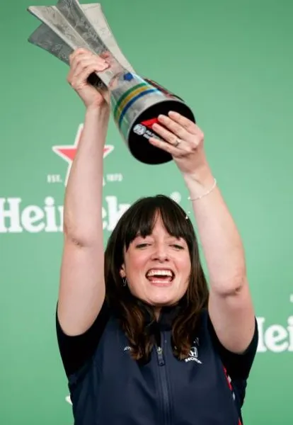 AP Schmitz con el torfeo del GP de Brasil