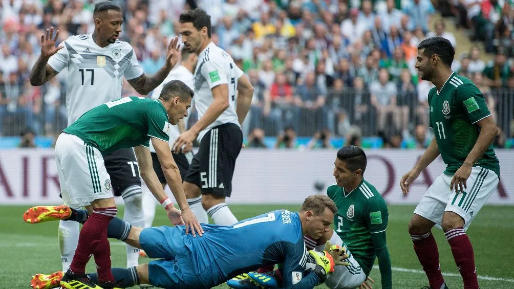 IMAGO7 Manuel Neuer alabó el trabajo colectivo de México