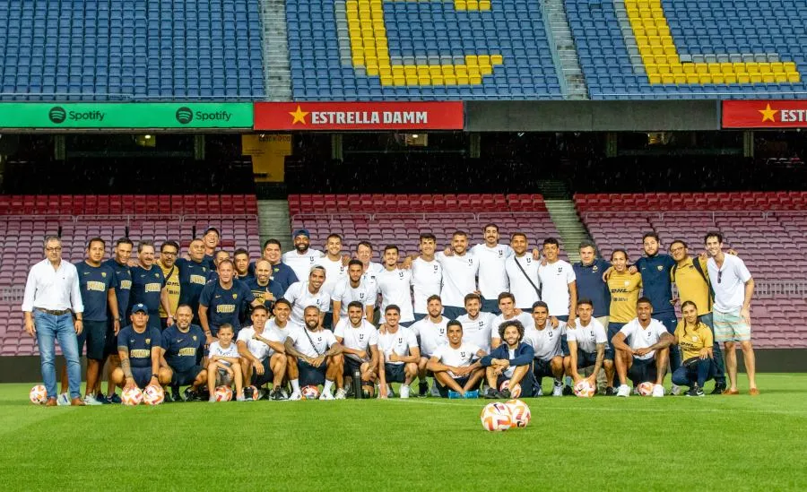 CORTESÍA Plantel de Pumas en Camp Nou