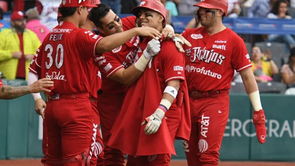IG | @DIABLOSROJOSMX Los Diablos Rojos del México abren contra Veracruz