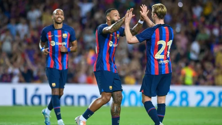 MEXSPORT Jugadores del Barcelona celebran el gol de Frenkie de Jong