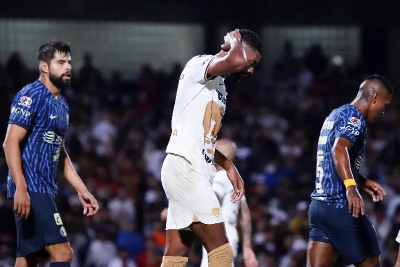 IMAGO7 Diogo De Oliveira en lamento