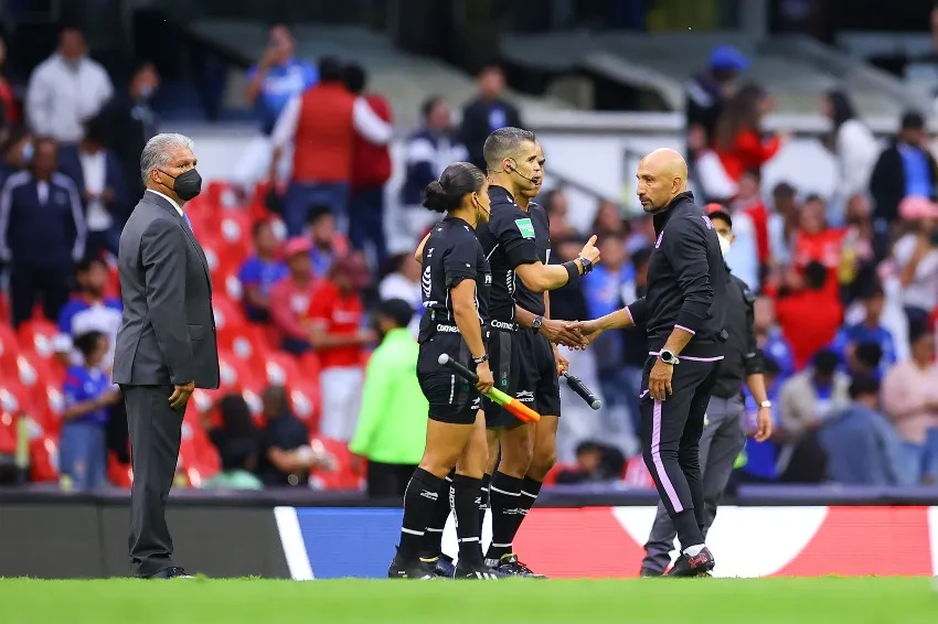 IMAGO 7 Fernando Hernández en el juego ante Cruz Azul y Toluca
