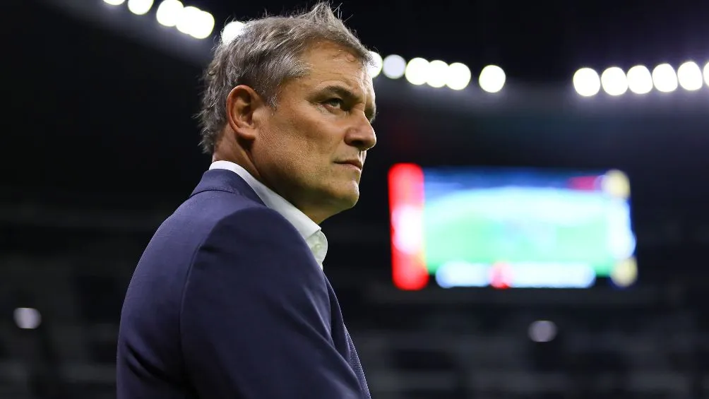 IMAGO7 Aguirre se fue con sólo dos victorias en diez partidos