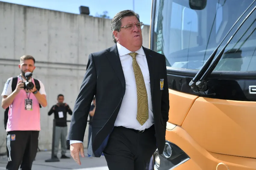 IMAGO 7 Piojo Herrera previo al Clásico Regio