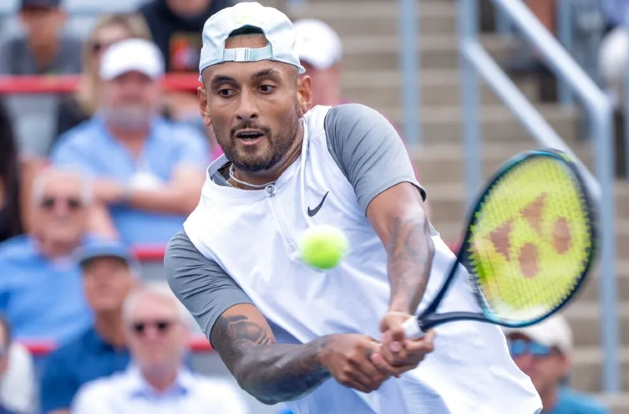 AP Kyrgios en juego