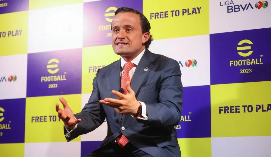 IMAGO7 Arriola en conferencia