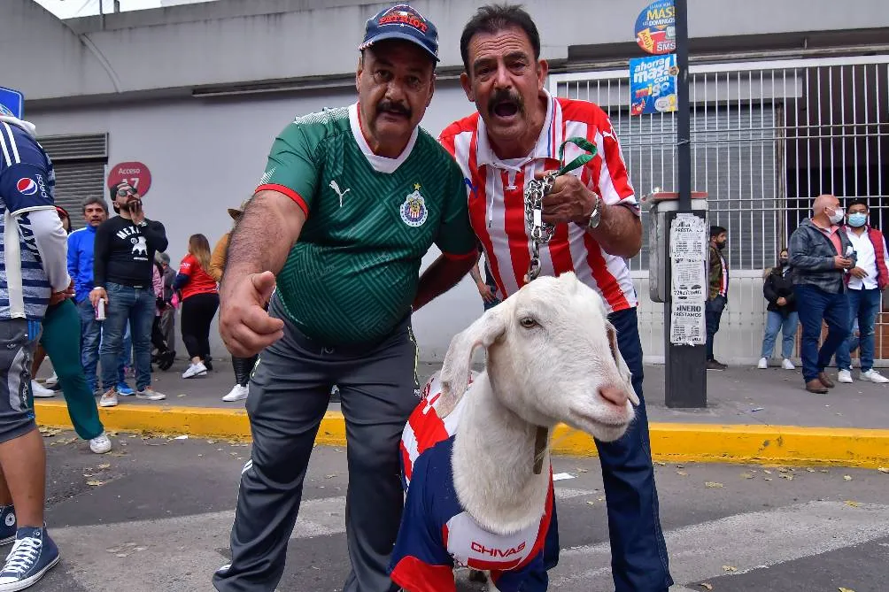 IMAGO7 Chivas llenó el Nemesio Diez