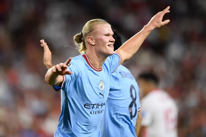 AP Haaland en celebración de gol