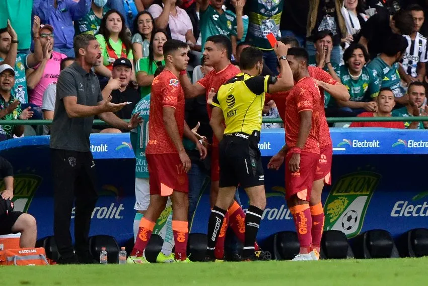 IMAGO 7 Expulsión para Juárez