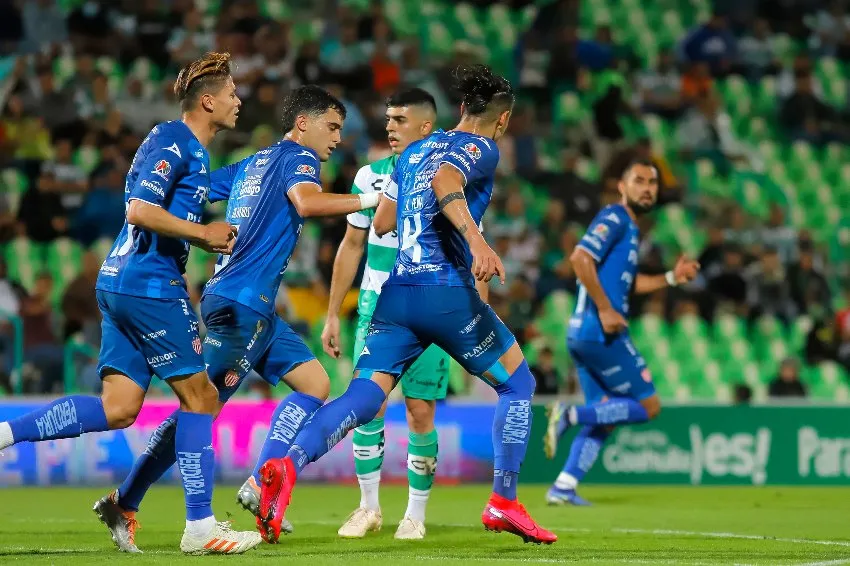 IMAGO 7 Necaxa celebrando su gol