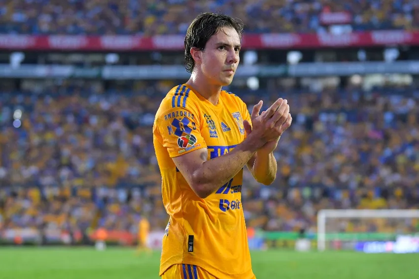 IMAGO7 Sebastián Córdova en celebración de gol