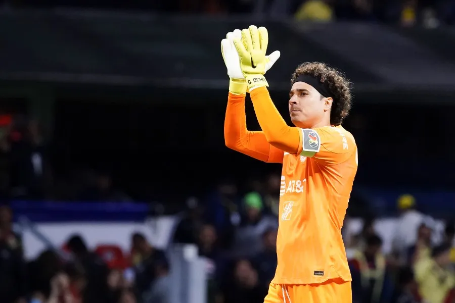 IMAGO7 Guillermo Ochoa durante un partido con América