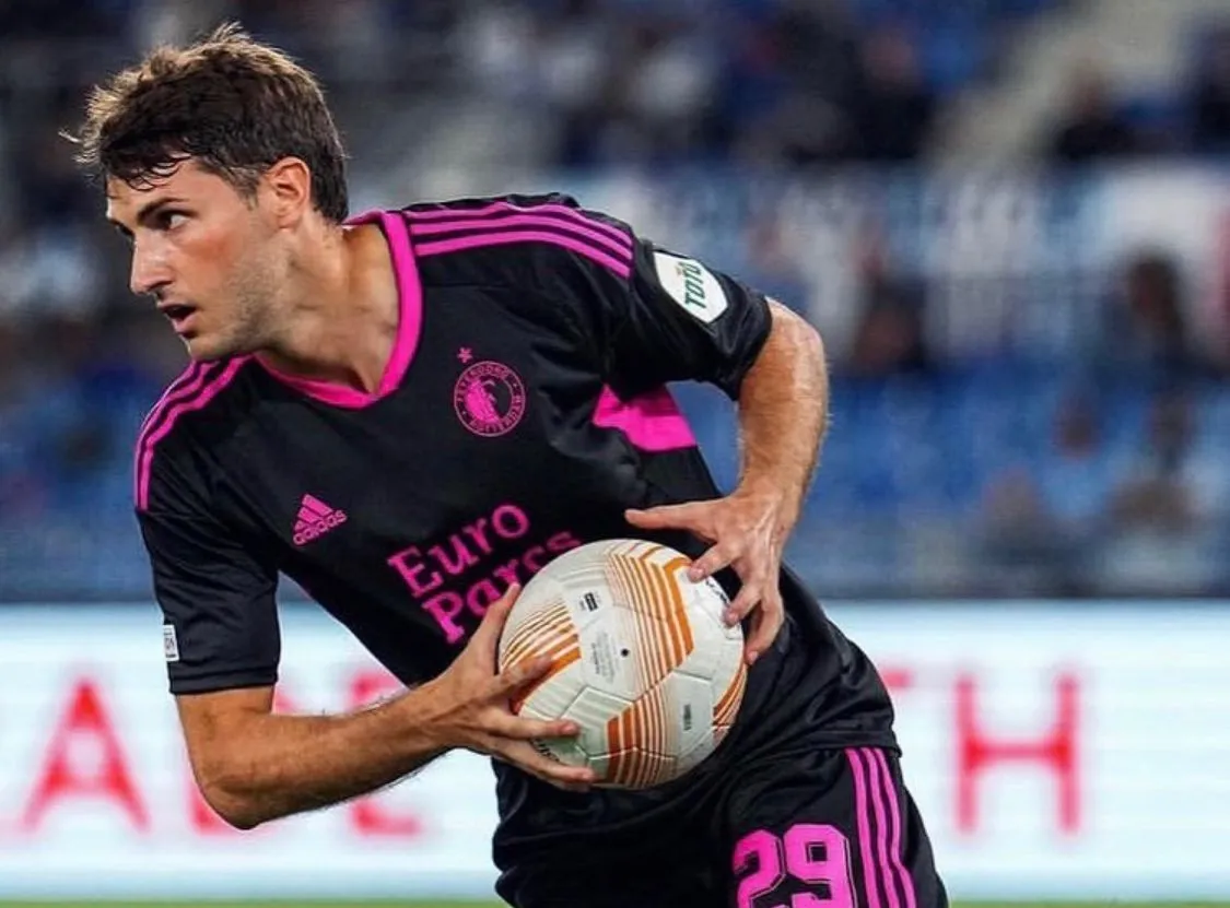 @SANTI.GIMENEZ Santi después de anotar de penal en la Europa League