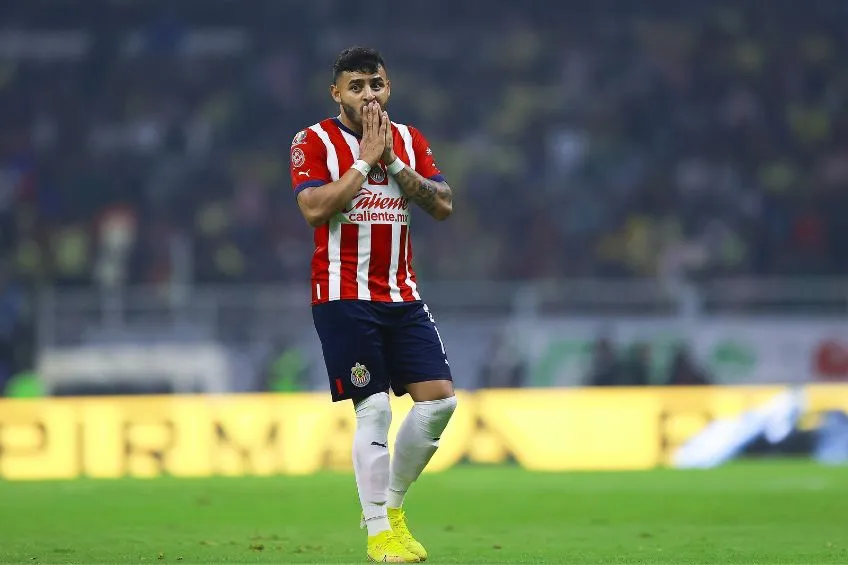 MEXSPORT Alexis Vega durante un partido contra América