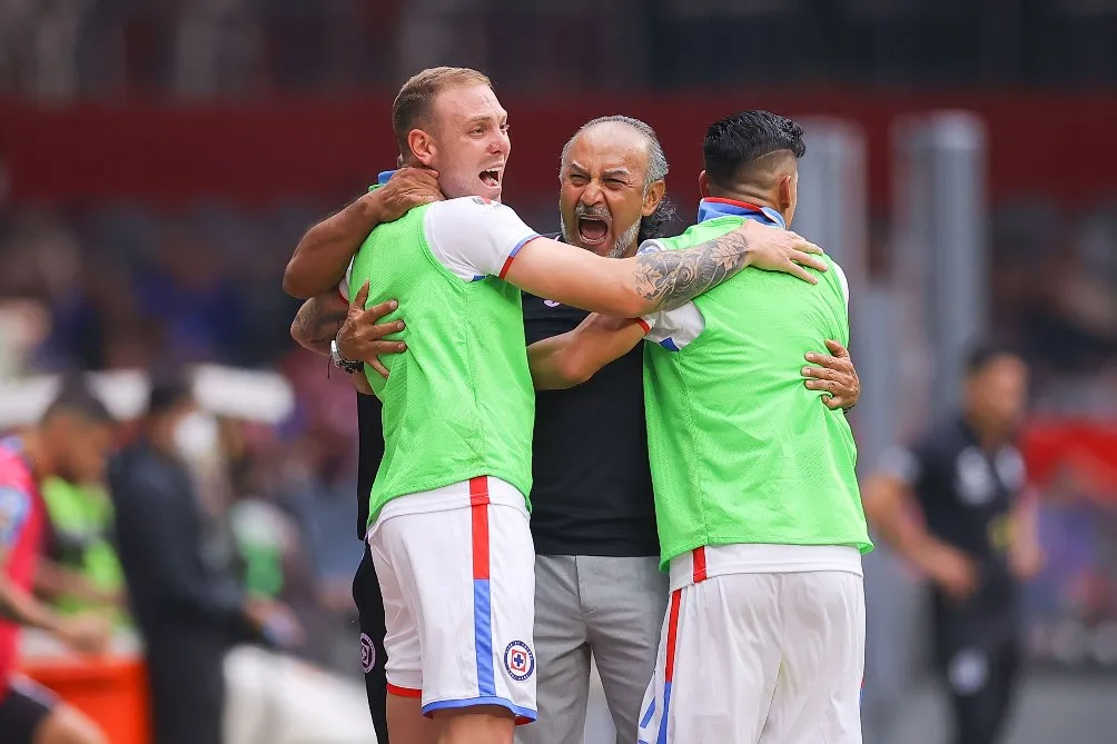 IMAGO7 Poto Gutiérrez unió a Cruz Azul