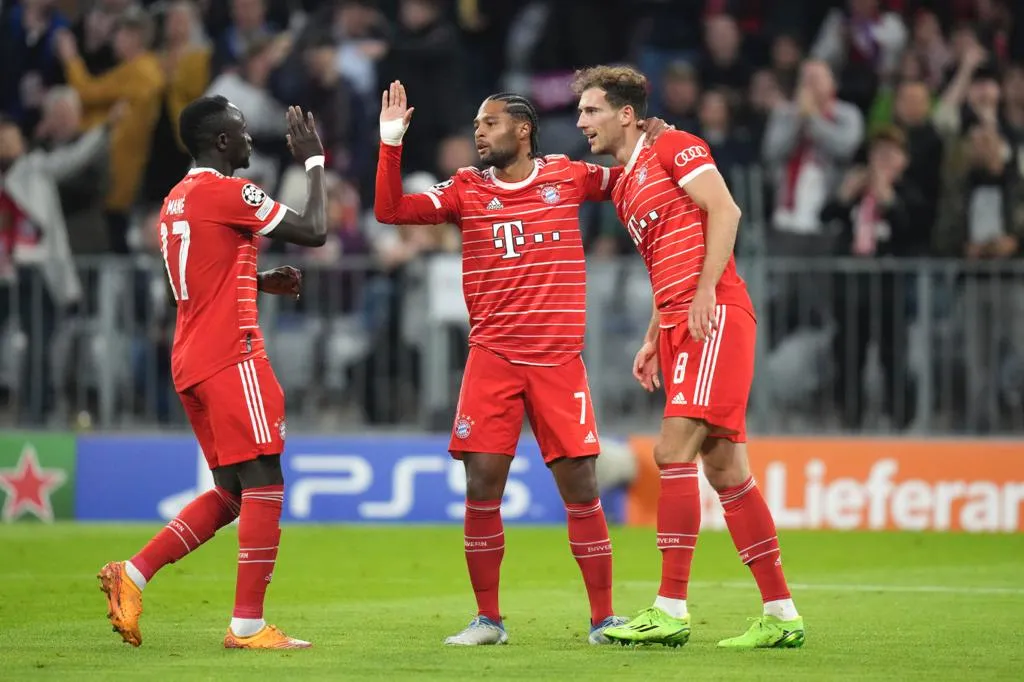 AP Mane, Goretzka y Gnabry después de anotar