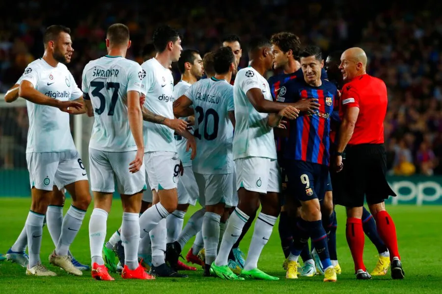 AP Pleito en el Camp Nou