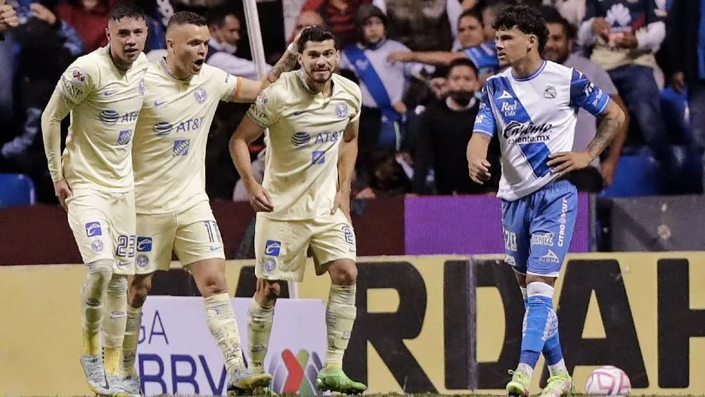 IMAGO7 Henry celebra su doblete