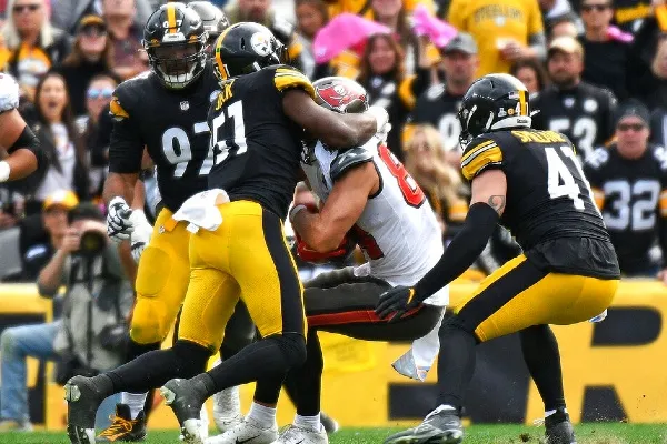 AP Fue un encuentro de pocos puntos