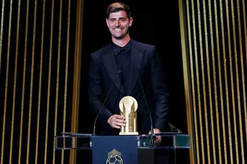 INSTAGRAM: @ThibautCourtois Thibaut Courtois en la ceremonia del Balón de Oro