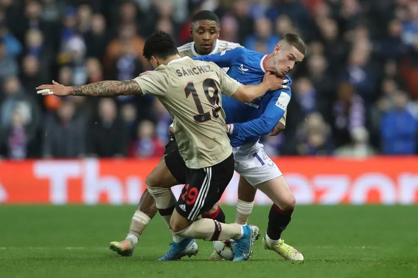 AP Jorge Sánchez en el juego del Ajax en Champions