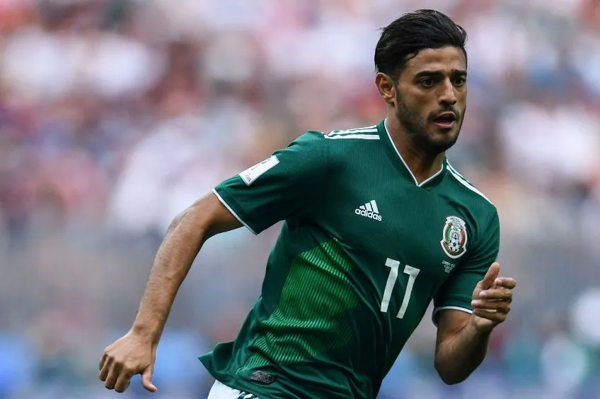 IMAGO7 Carlos Vela durante un partido de la Selección Mexicana