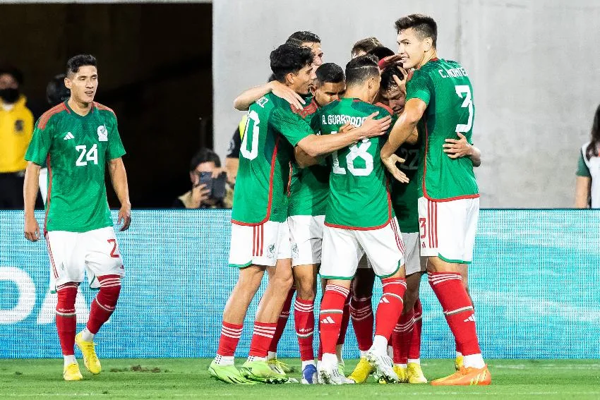 IMAGO7 Selección Mexicana en un partido