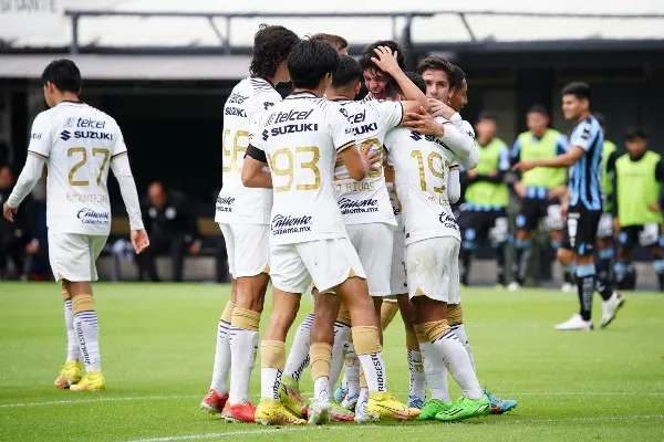 IMAGO7 Pumas Sub 20 celebran