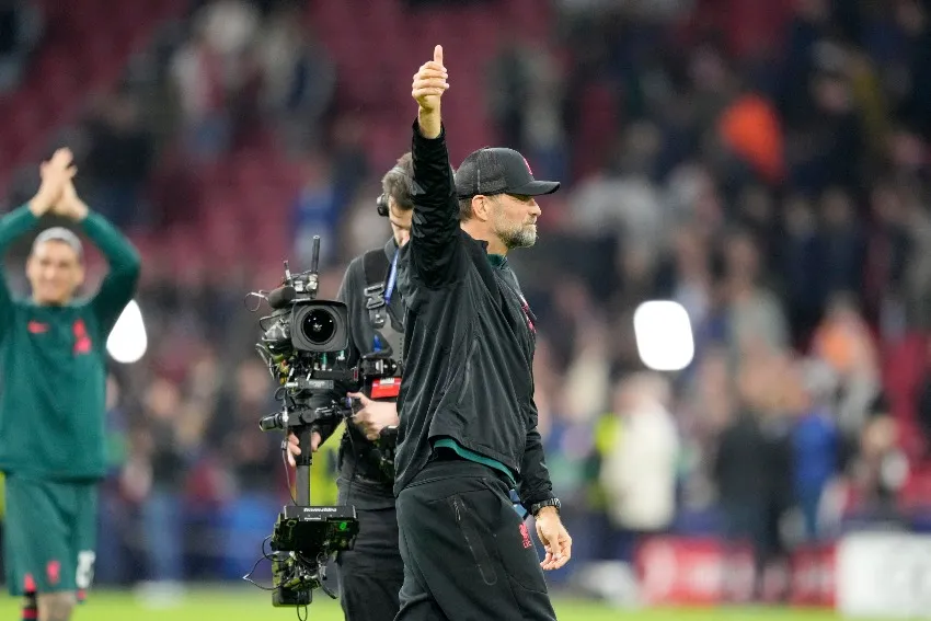 AP Klopp en un partido de Liverpool