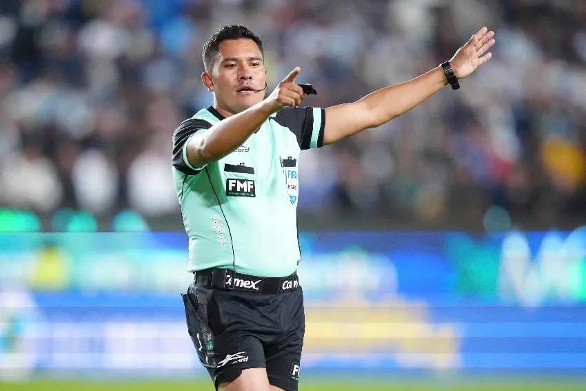 IMAGO7 Fernando Guerrero, árbitro mexicano