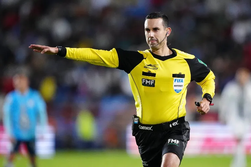 IMAGO7 César Arturo Ramos, silbante de la Liga MX