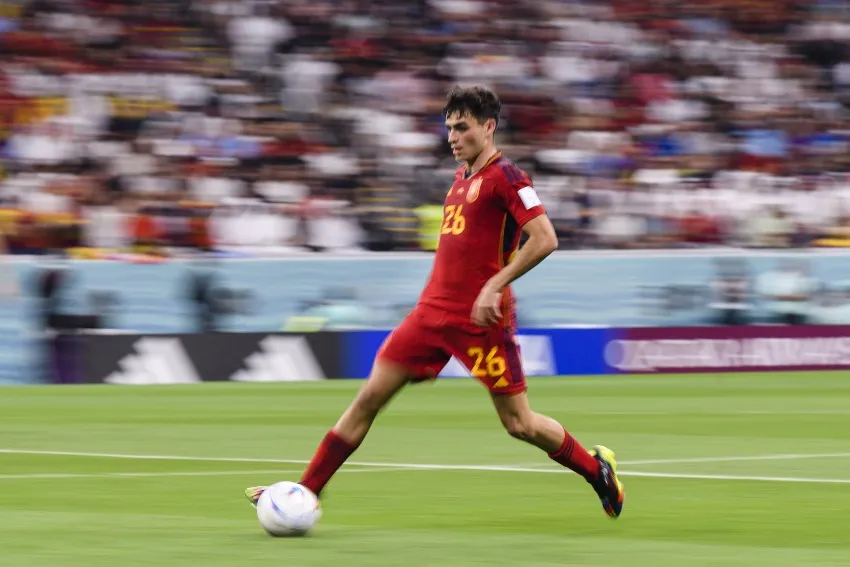 MEXSPORT Pedri en un partido de España en Qatar 2022