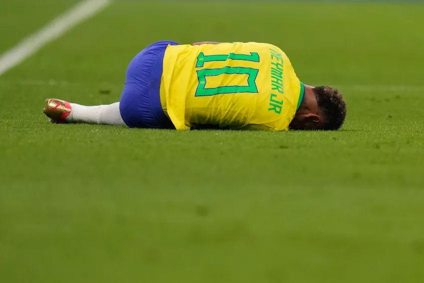 AP Neymar en su lesión en Qatar 2022