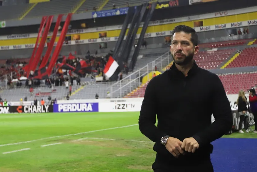 MEXSPORT Mora en su debut como DT de Atlas