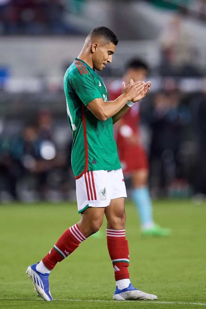 MEXSPORT Orbelín en Qatar 2022 con el Tri
