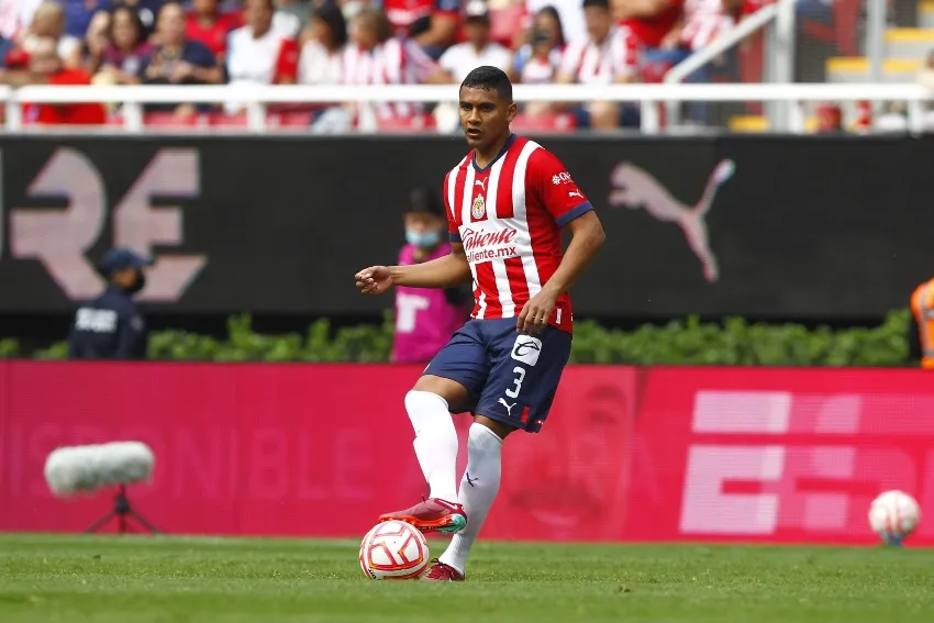 MEXSPORT Tiba Sepúlveda en un partido de Chivas