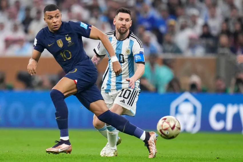 AP Messi y Mbappé en la Final de Qatar 2022