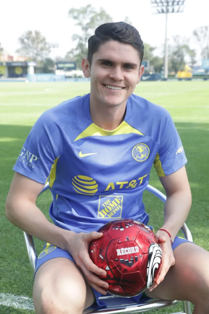 MIGUEL PONTÓN Israel Reyes y su deseo con América