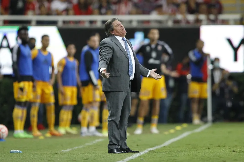 MEXSPORT Piojo Herrera como DT de Tigres