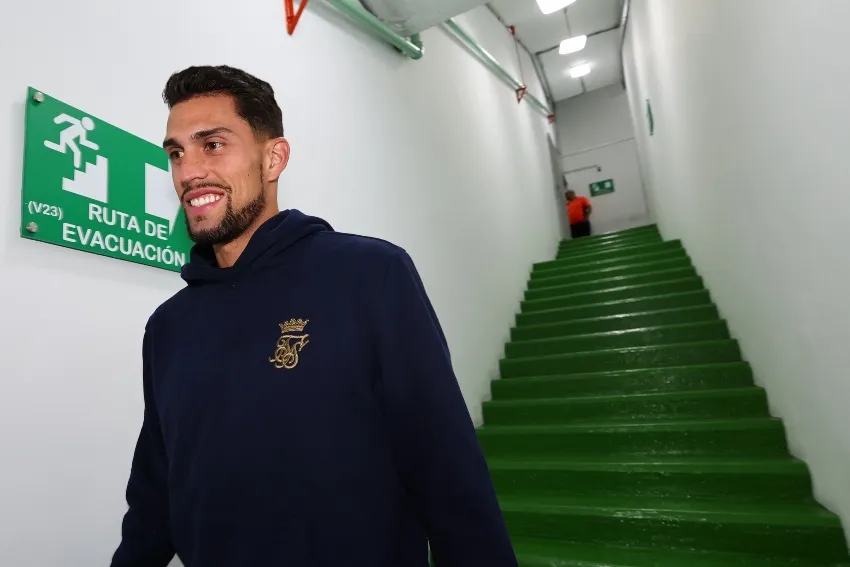 TWITTER: @Chivas Daniel Ríos, nuevo delantero de Chivas