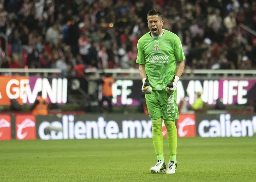 MEXSPORT Wacho Jiménez en un partido de Chivas