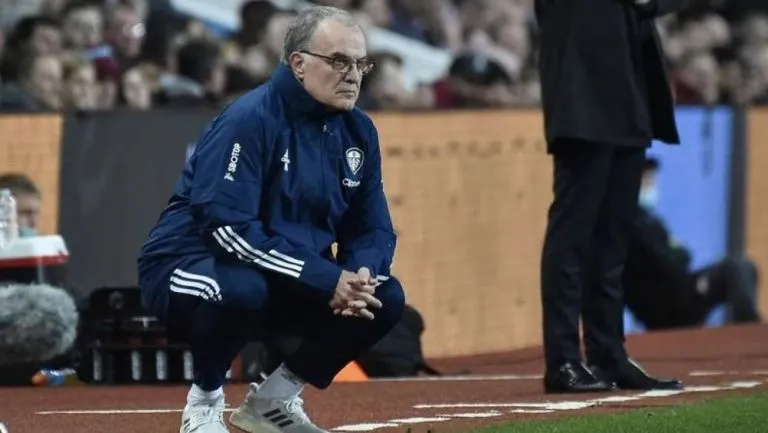 AP Marcelo Bielsa aun tiene posibilidades de dirigir al Tricolor