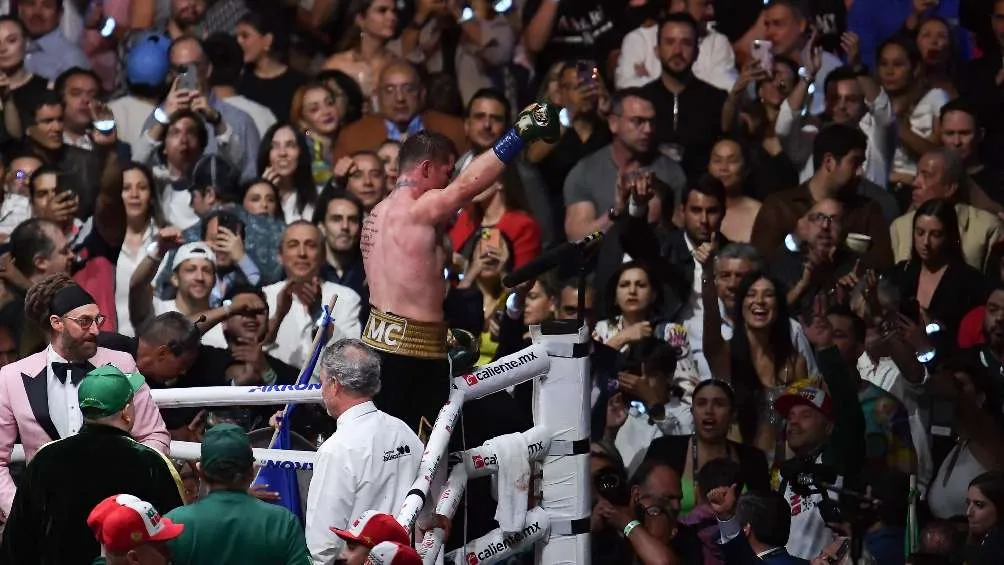 MEXSPORT Sigue siendo el campeón de peso supermediano