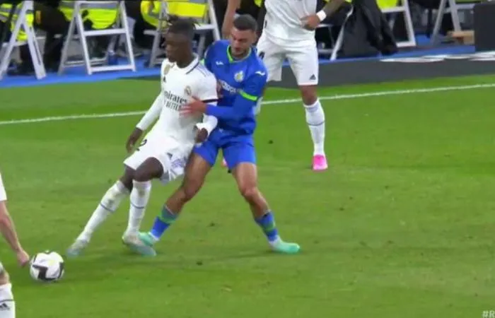 BEIN SPORTS/CAPTURA DE PANTALLA Momento de la entrada sobre Camavinga por Juan Iglesias